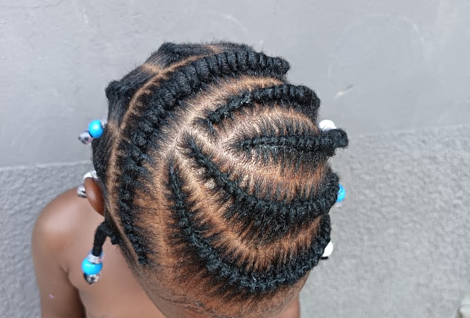 Aquila Hair Image 21